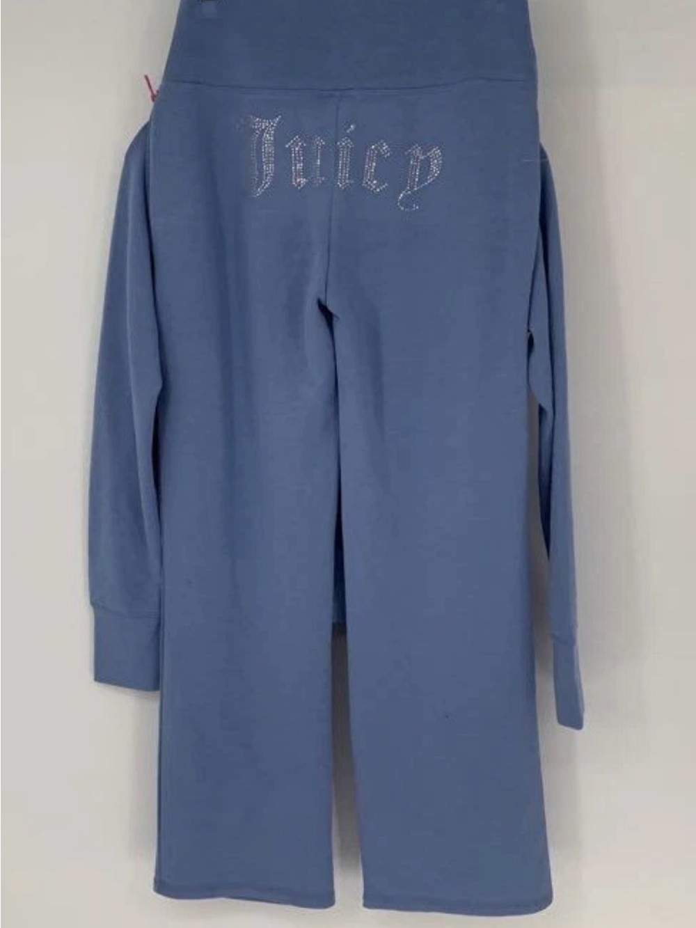 Juicy Couture Casual Zip-Neck Wide-Leg Joggers Set in Dusty Blue - Picture 7 of 16